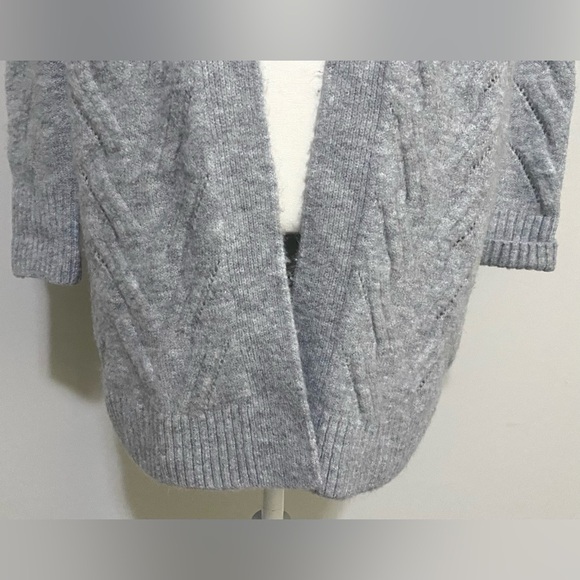 GAP Womens L Solid Gray Long Wool Cable Knit Cardigan Sweater Cabincore Preppy - Picture 4 of 12